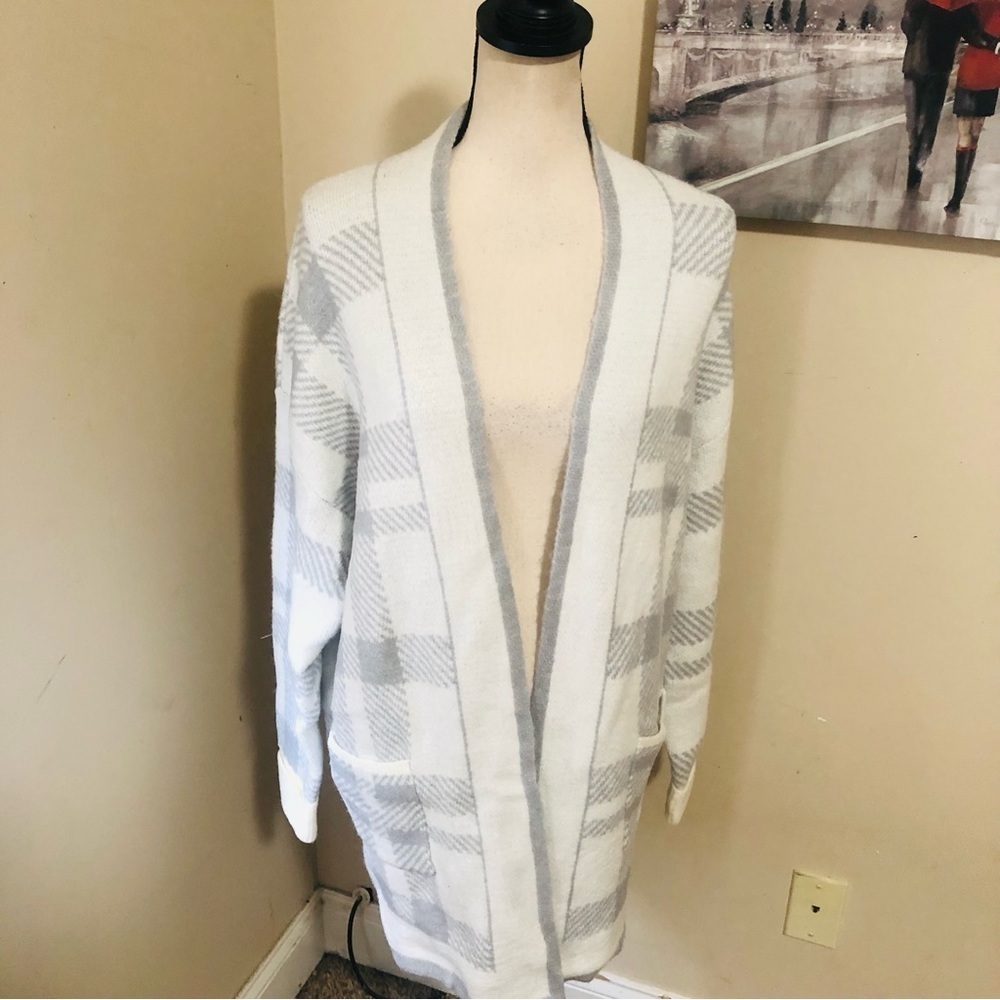 Harper Heritage Open Knit Cardigan